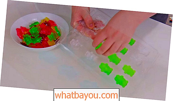 Du gjett aldri gjett på hvor enkelt det er å lage dine helt egne Gummy Bears